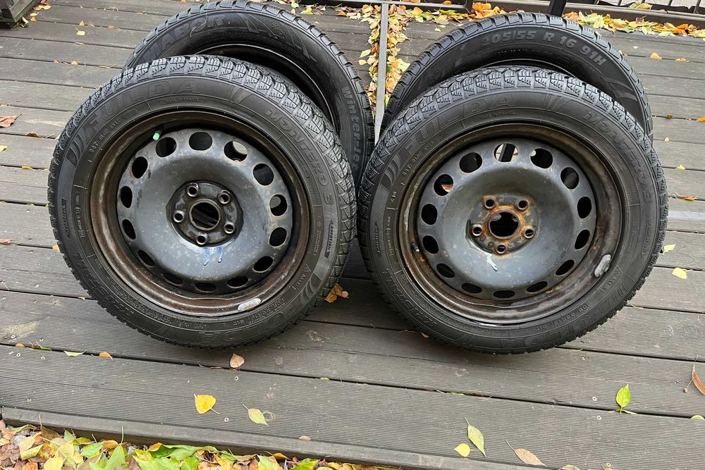 VW 4 felgi + opony zimowe R16 205/55 Volkswagen 5x112 | Szczecin