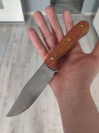 Nóż ręcznie robiony, NCV1
