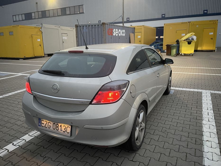 Opel Astra H w w dobrym stanie
