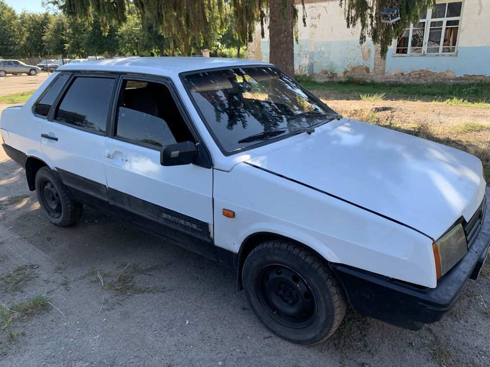 Продам ваз 21099
