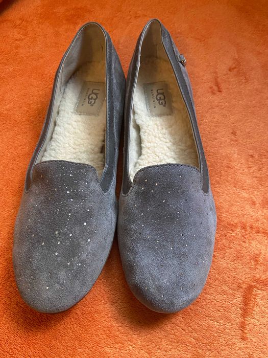 Теплые ботинки ugg