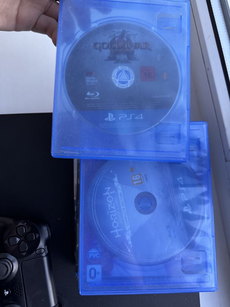Playstation 4 slim 1 tb + ігри