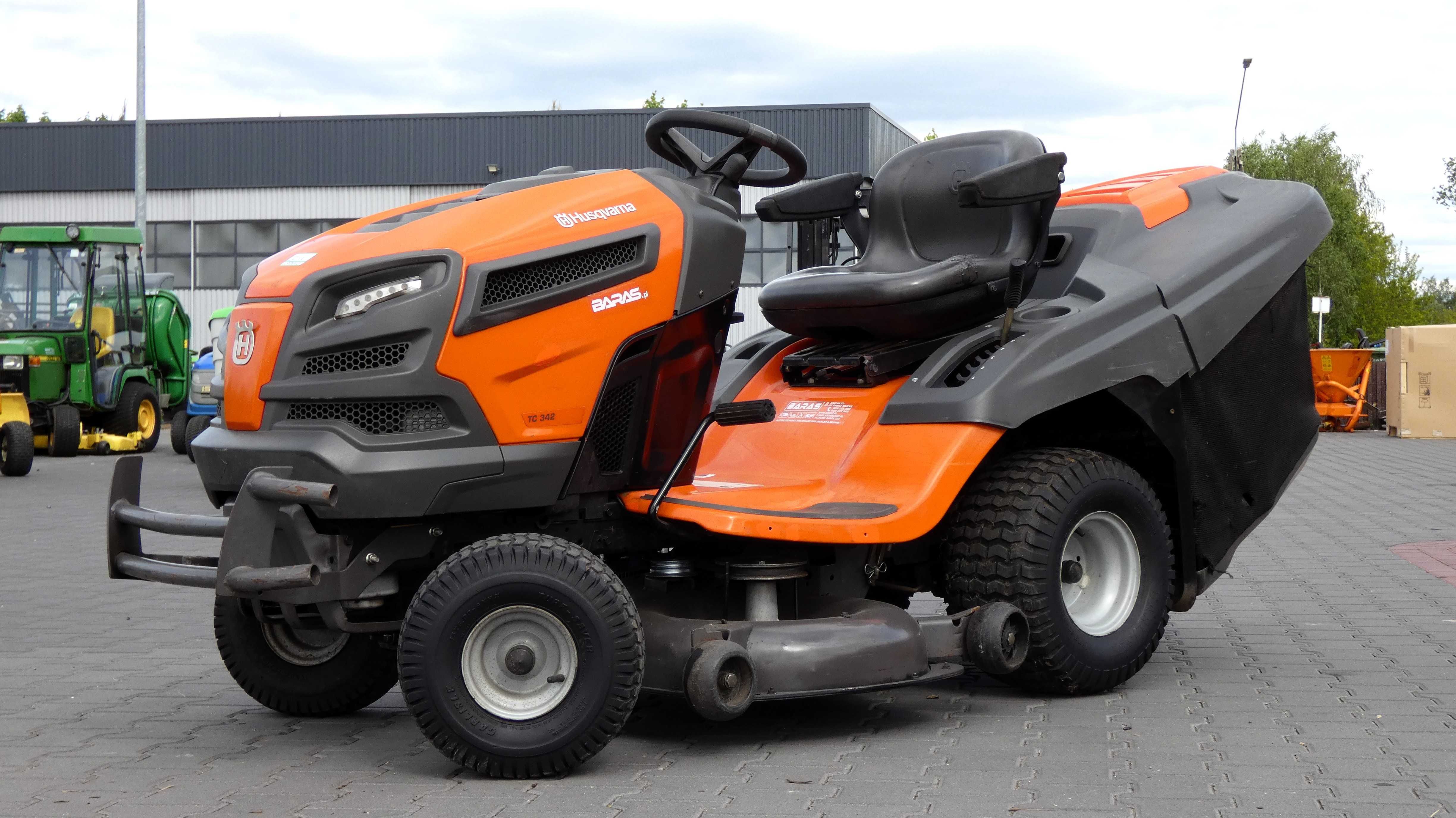 Traktorek kosiarka Husqvarna TC 342 B&S 2 Cylindry (070501.5) - Baras