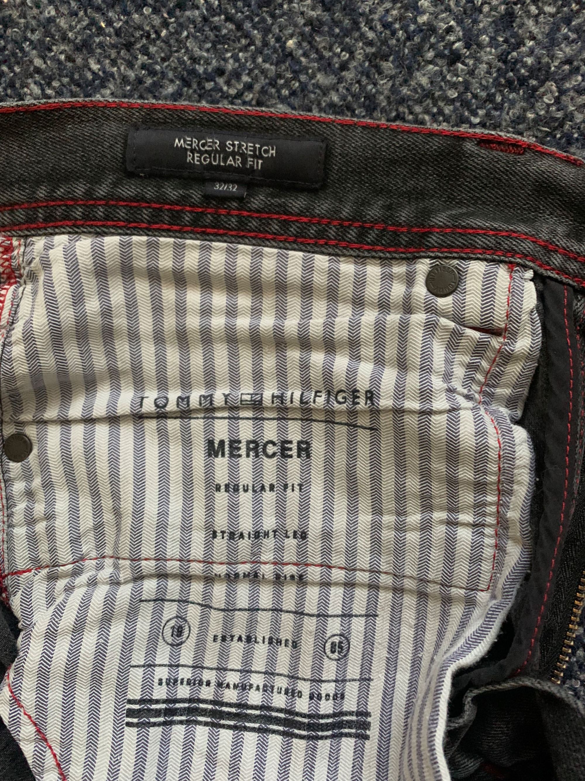 Джинсы Tommy Hilfiger и Armani exchange