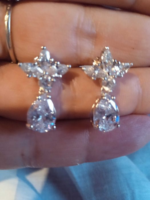 Kolczyki ślubne marki Emporia