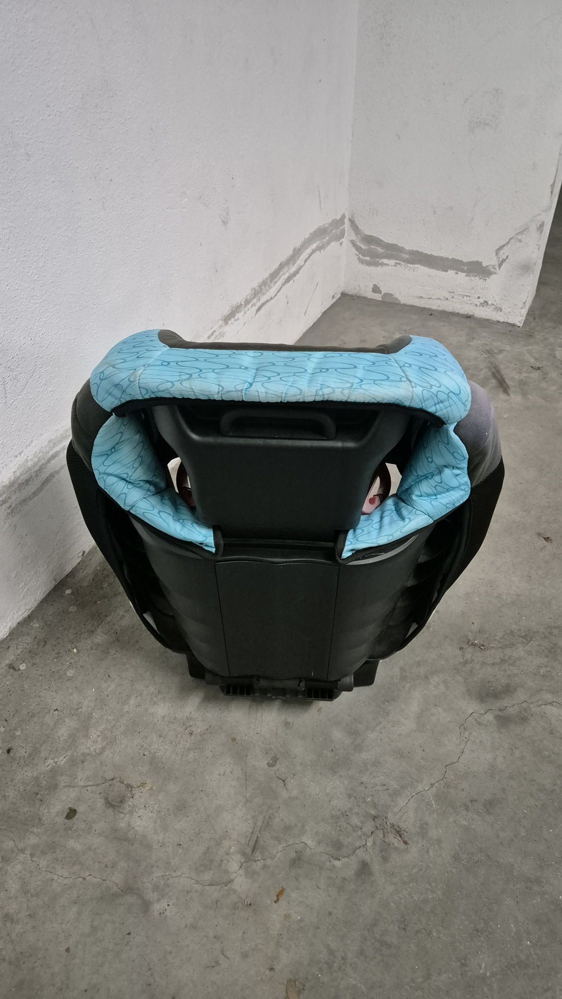 Cadeira auto grupo 2/3 de 15 até 36 kg de marca Alemã