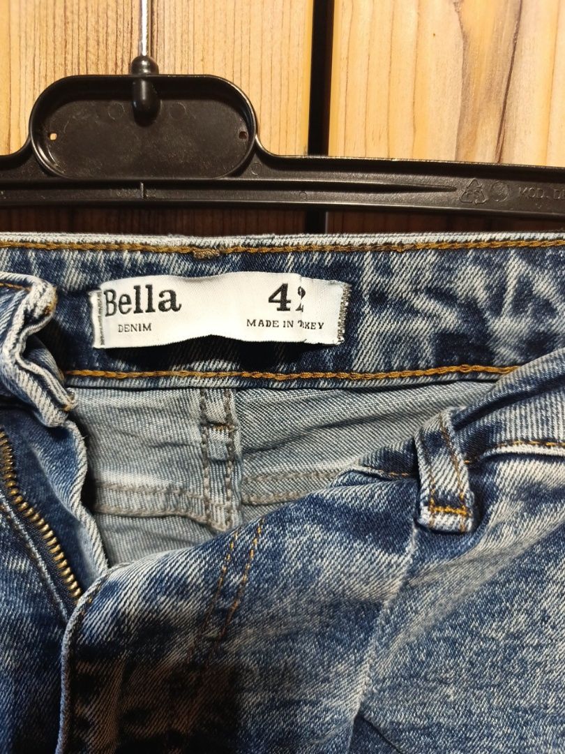 Джинси Bella Denim