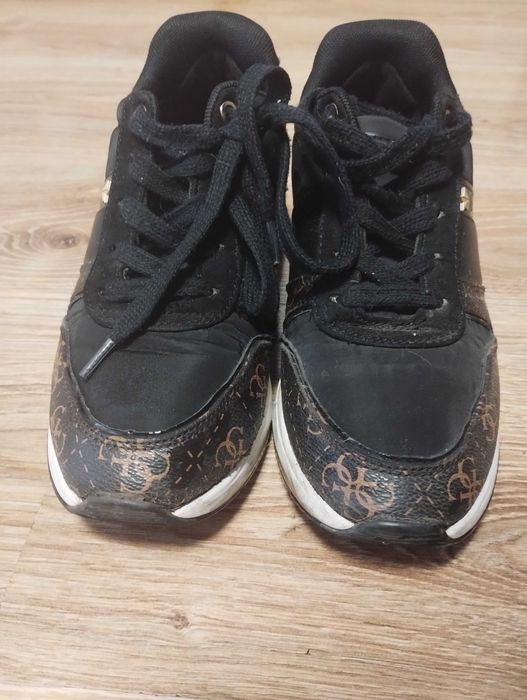 Sneakersy Guess roz. 37