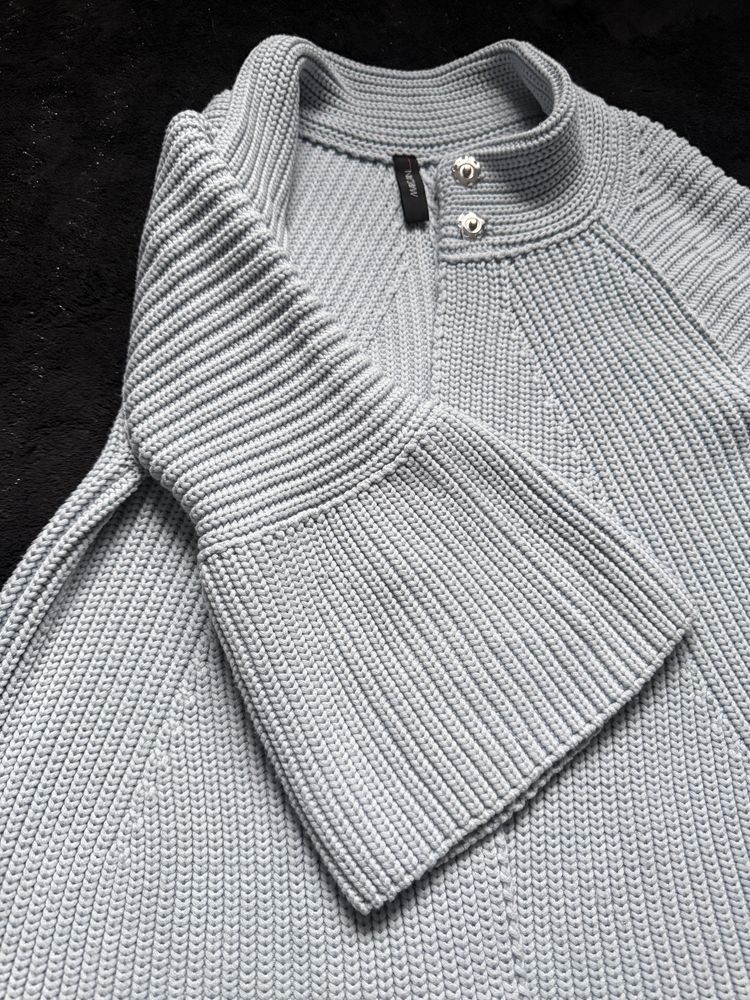 Luksusowy sweter Marc Cain – jasnoniebieski , oversize