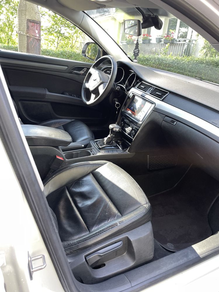 Skoda Superb *dlugie oplaty*