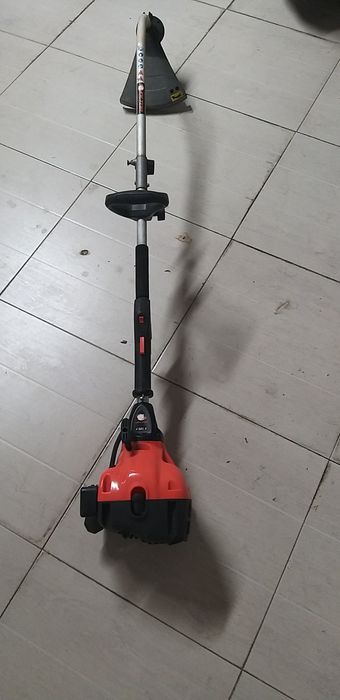 Máquina cortar relva de fio