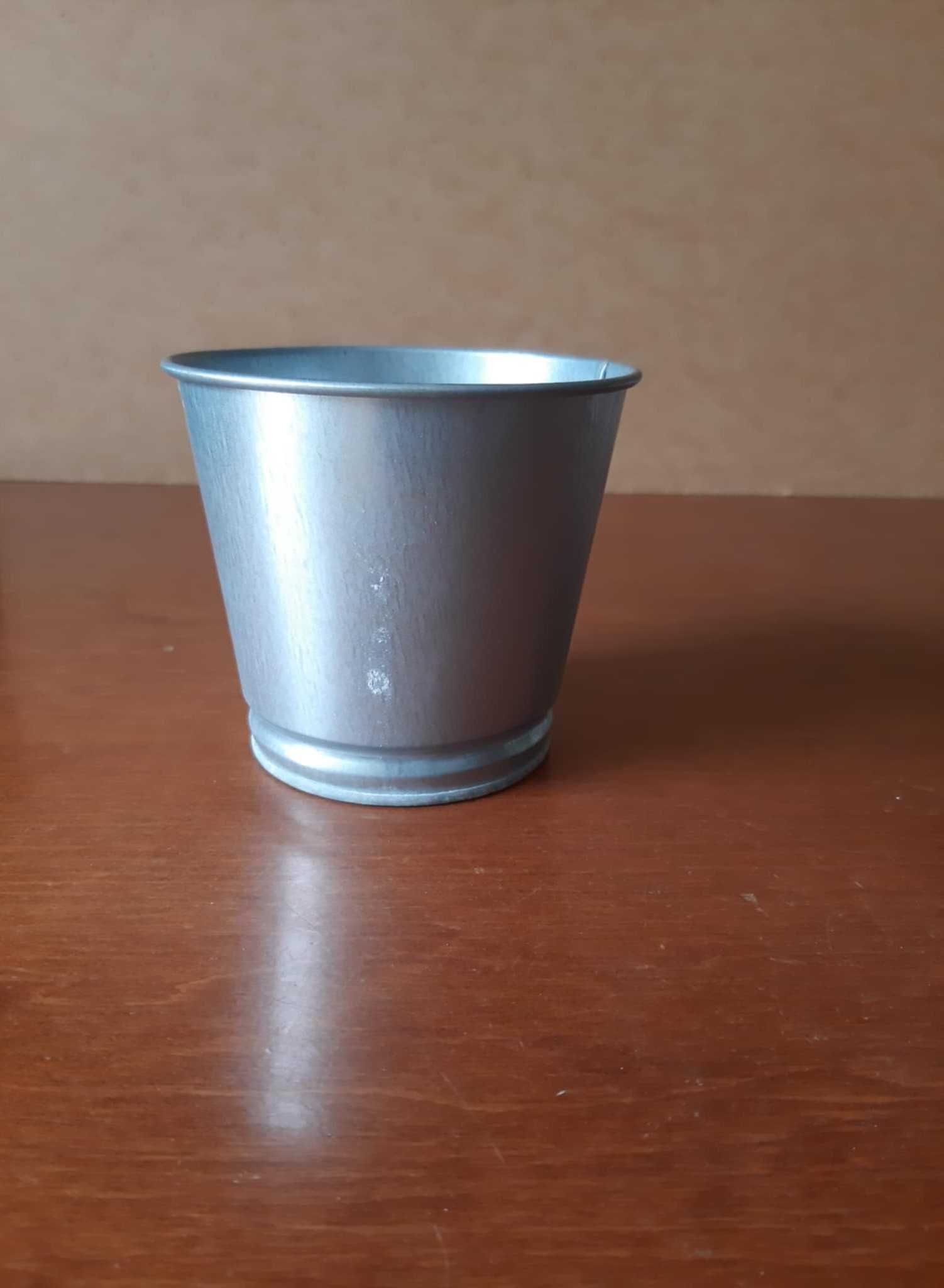Osłonka doniczki stal galwanizowana IKEA Bintje średnica 9cm