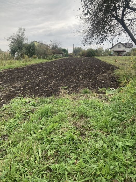 Продам землю під забудову