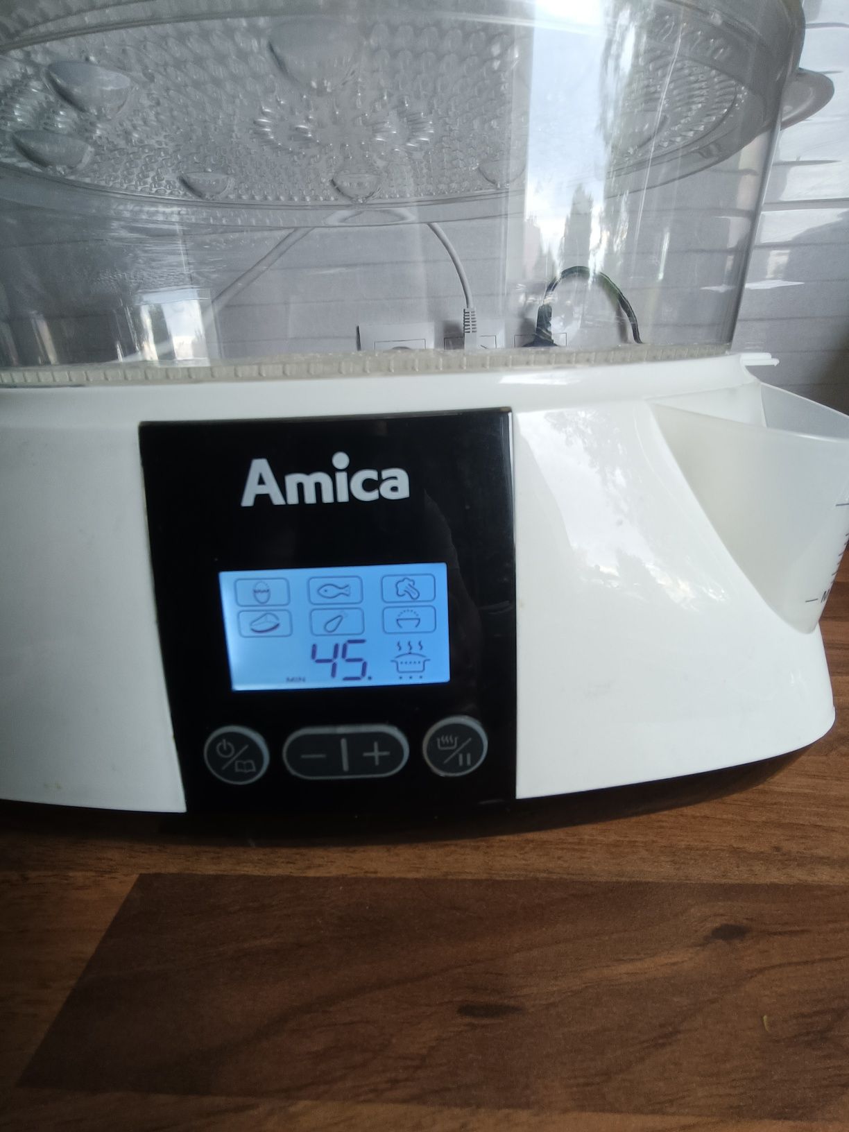 Parowar Amica PT 3012