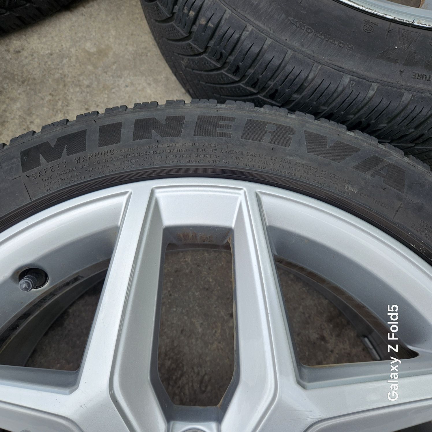Opony całoroczne 215/45/17 91W XL Minerva AllSeason 2021r  6,5mm-5,5mm