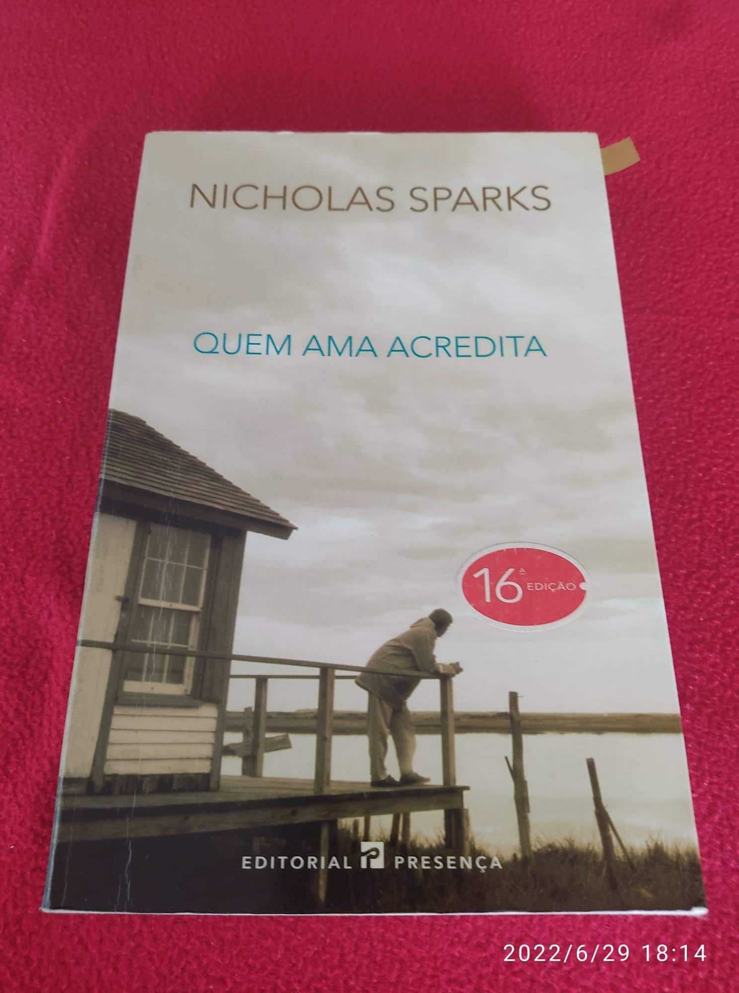 Vendo diversos livros