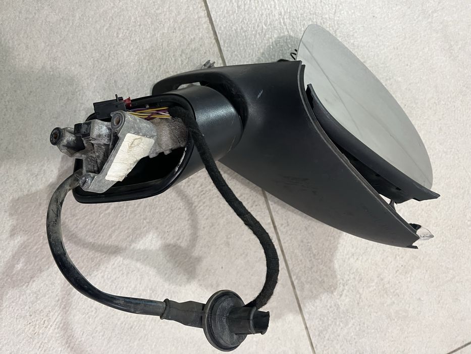 Дзеркало Туарег 2012