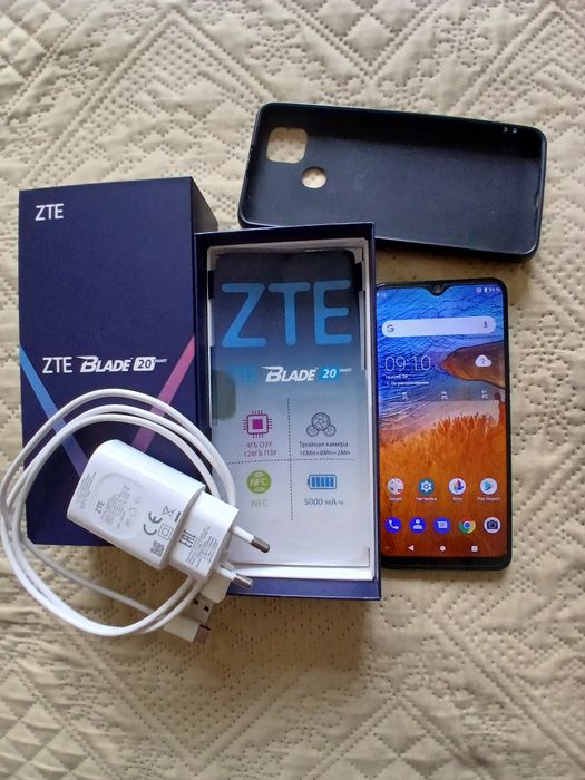 ZTE Blade 20 Smart 4/128 гб