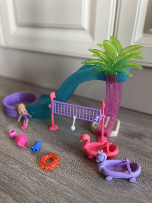 Zestaw polly pocket zjezdzalnia basen letni plac zabaw