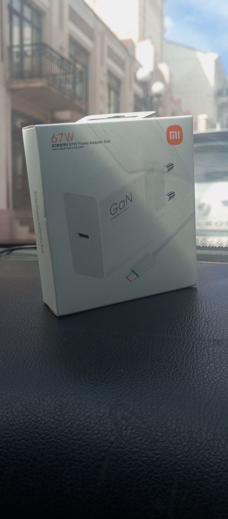 Xiaomi 67w power adapter