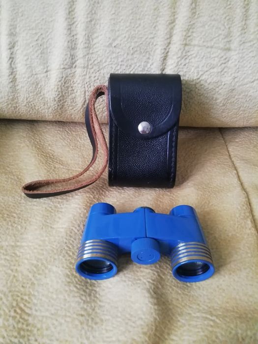 Бинокль театральный. ссср. Новый. 2,5×25.