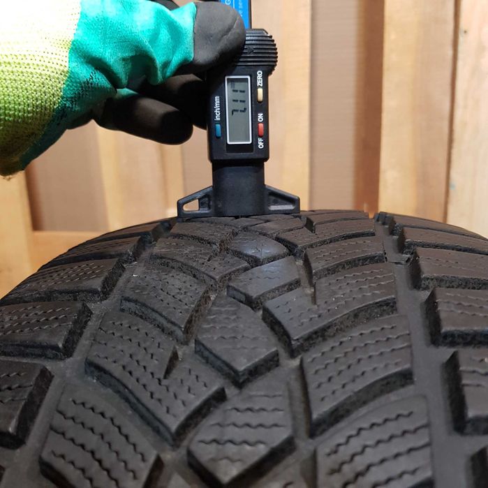 GoodYear UltraGrip 225/50/17 7мм Шини Зимові (2шт) з Європи б/в Р17