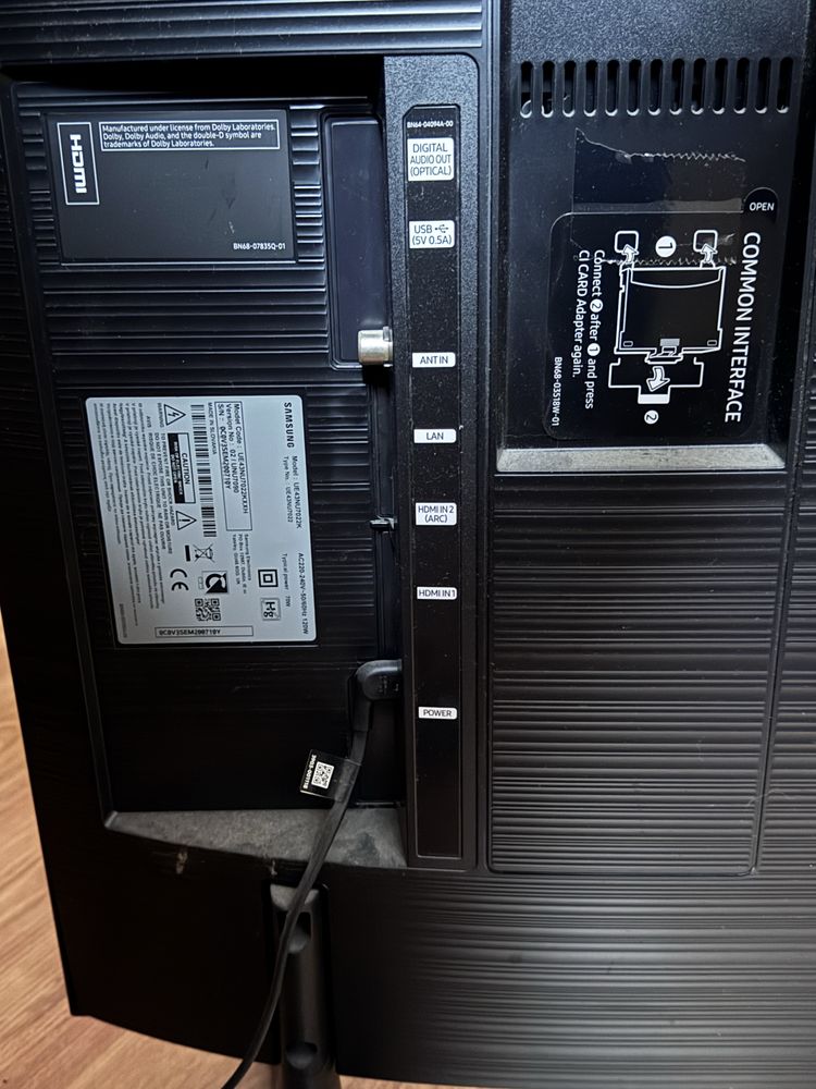 Telewizor Samsung Smart 43 cale UE43NU7022K