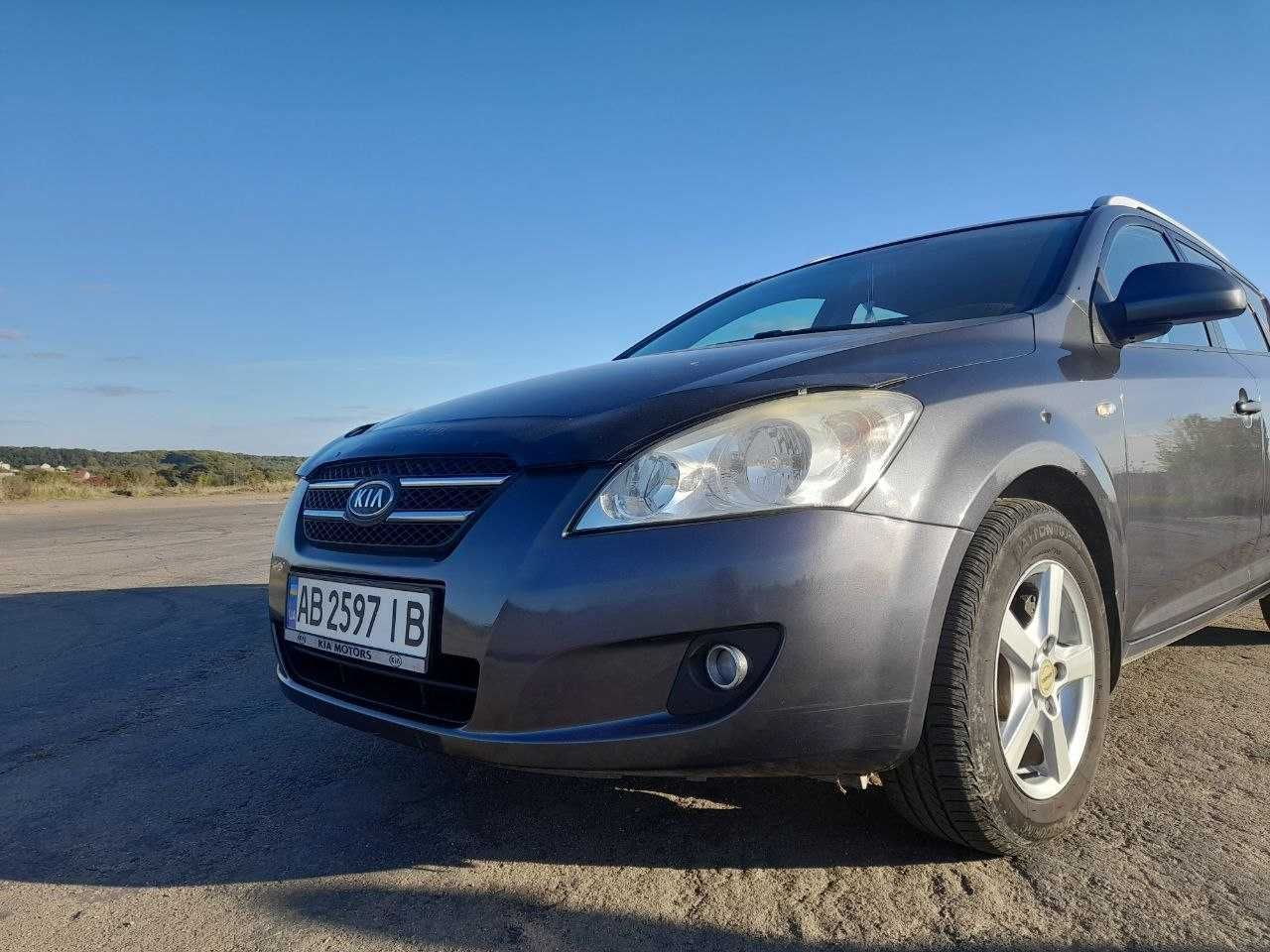 Автомобіль Kia Ceed 2009