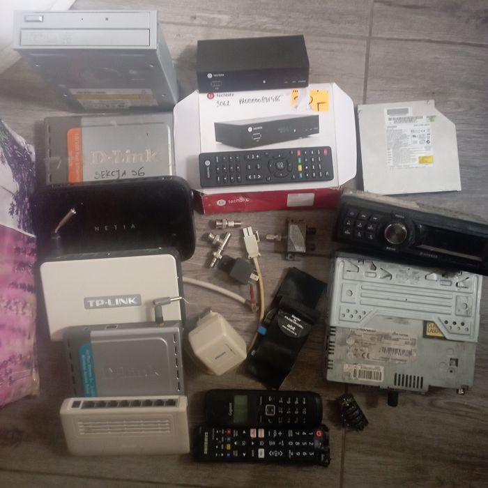 Części elektroniczne router dekoder (cena za zestaw)