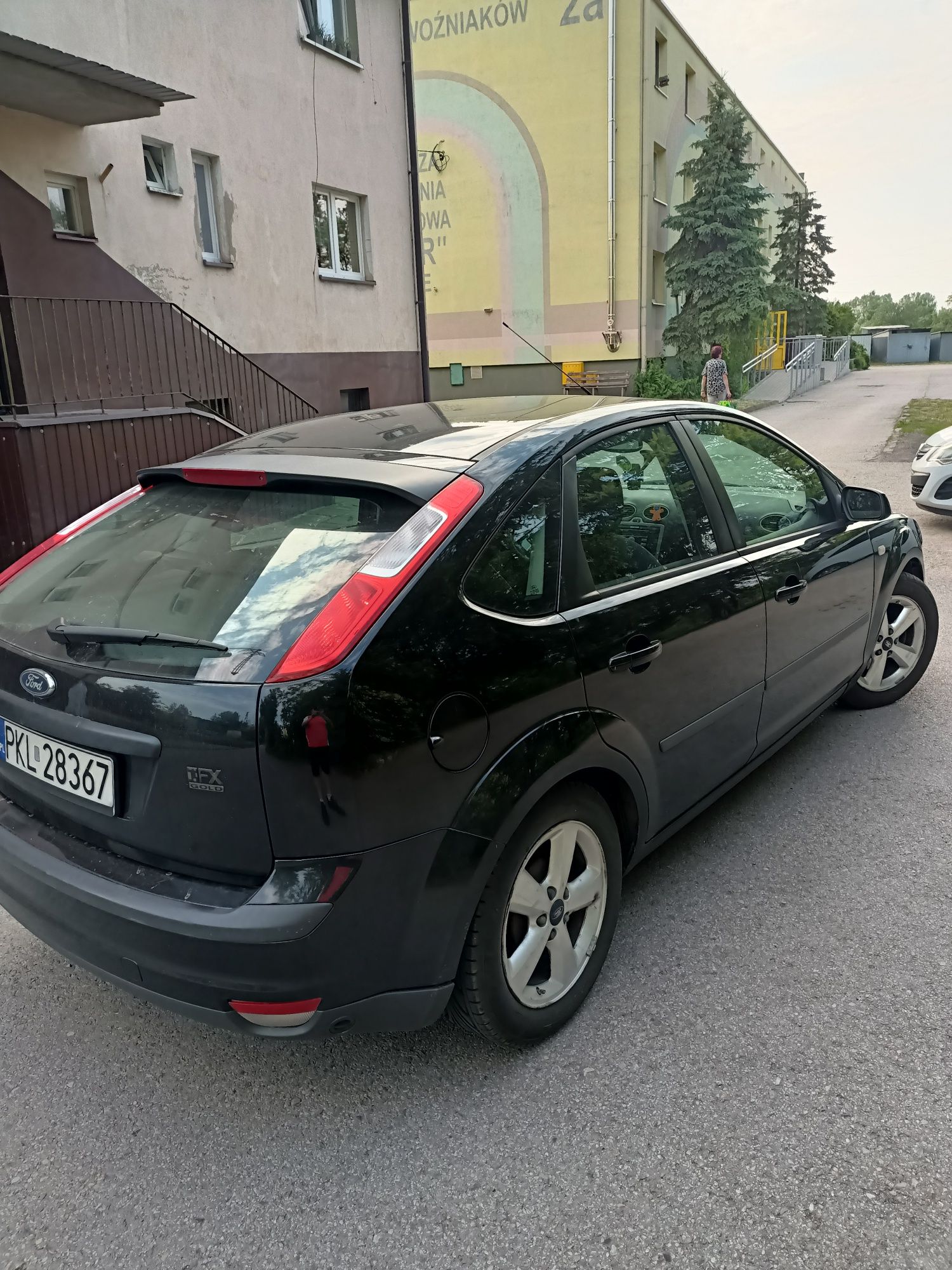 Sprzedam ford fokus 1,6benzyna gaz