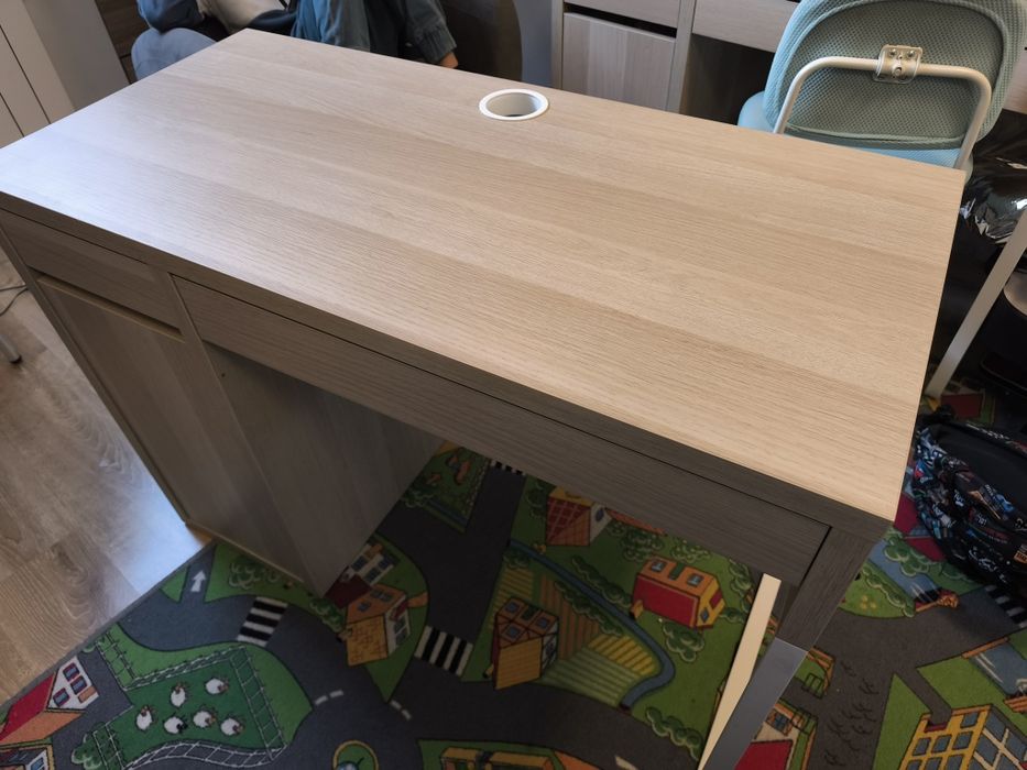 Biurko Micke Ikea x 2
