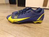 Buty piłkarskie NIKE MERCURIAL
