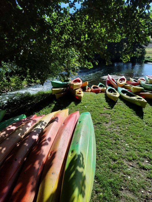 Zestaw Prezentowy świeca zapachowa + Voucher na Spływ Kajakowy