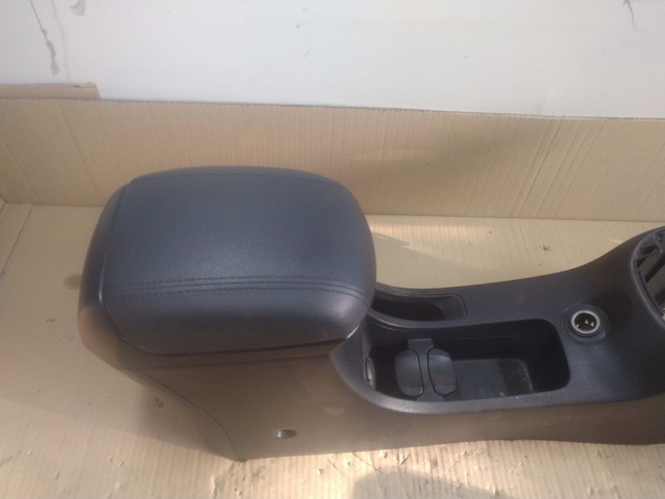 , Cruze podłokietnik uchwyt na kubek AUX