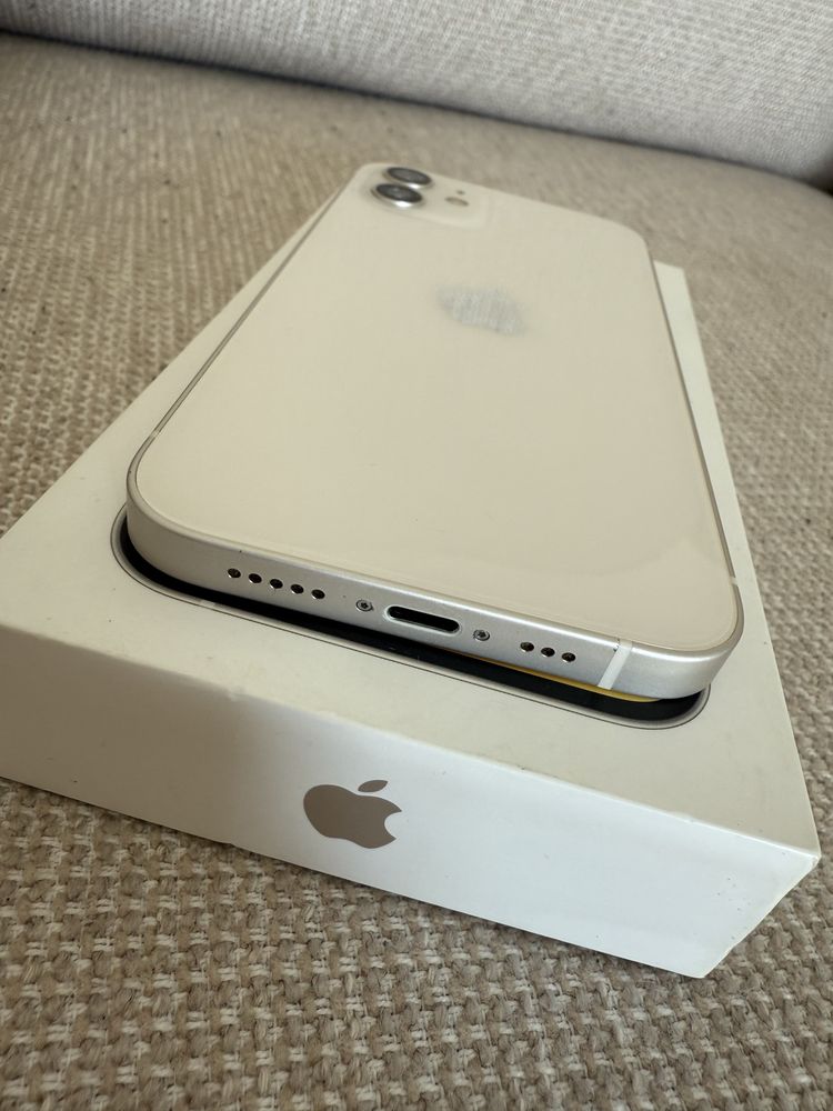 Iphone 12 biały