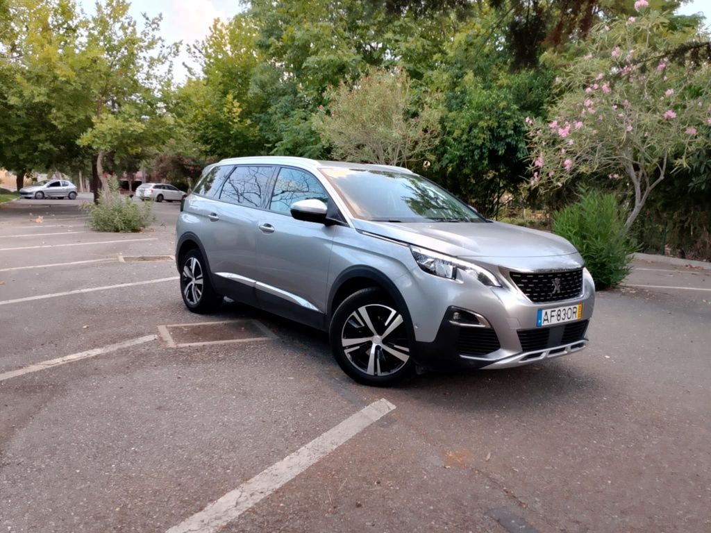 Peugeot 5008 diesel 7 lugares