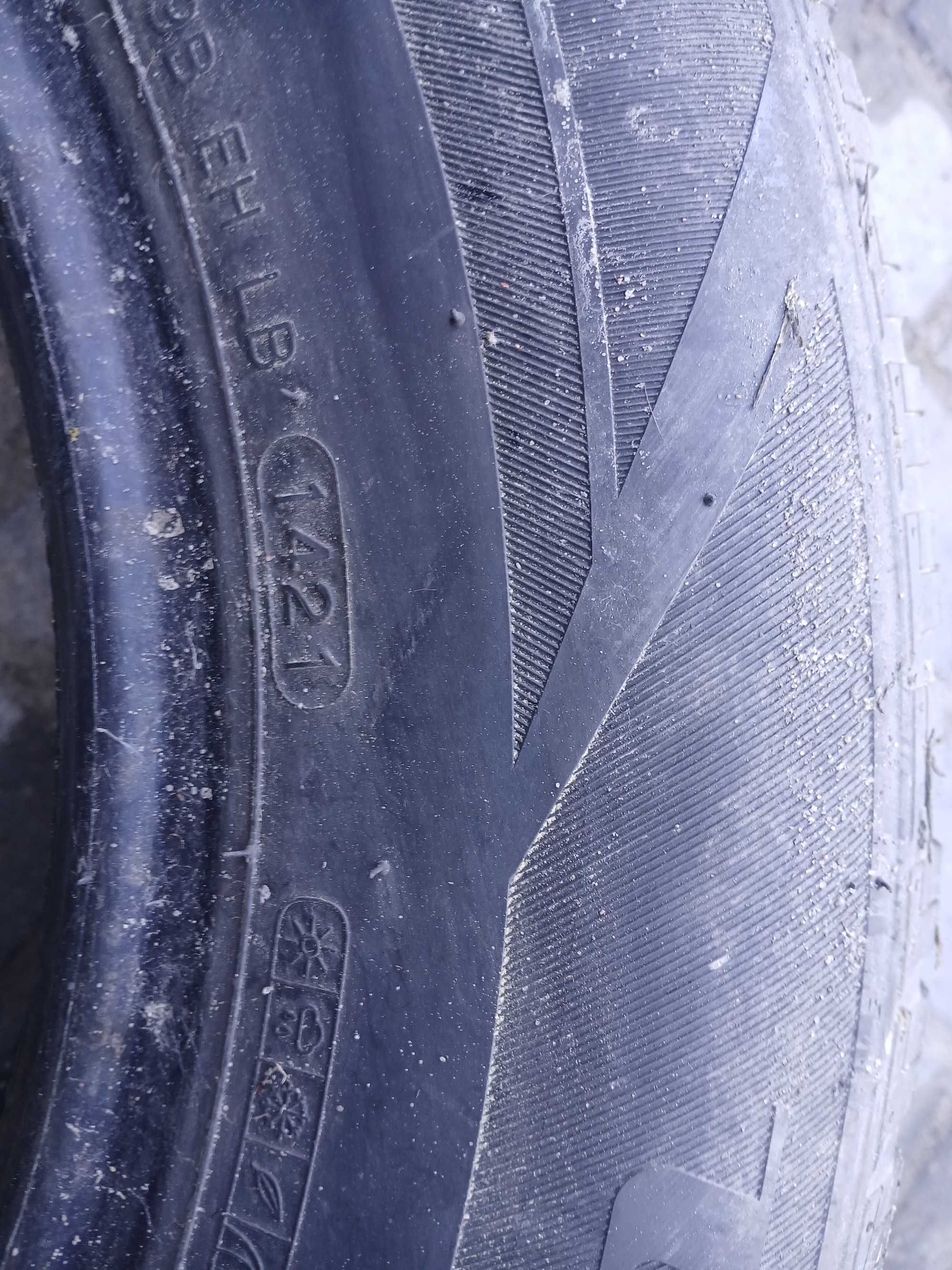 2x używane opony wielosezonowe 215/65 R16 Laufenn Gwarancja Montaż