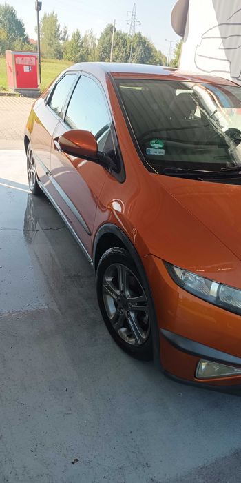 Honda Civic 1.8 UFO Sport 5D LPG  2007r. 290tys.