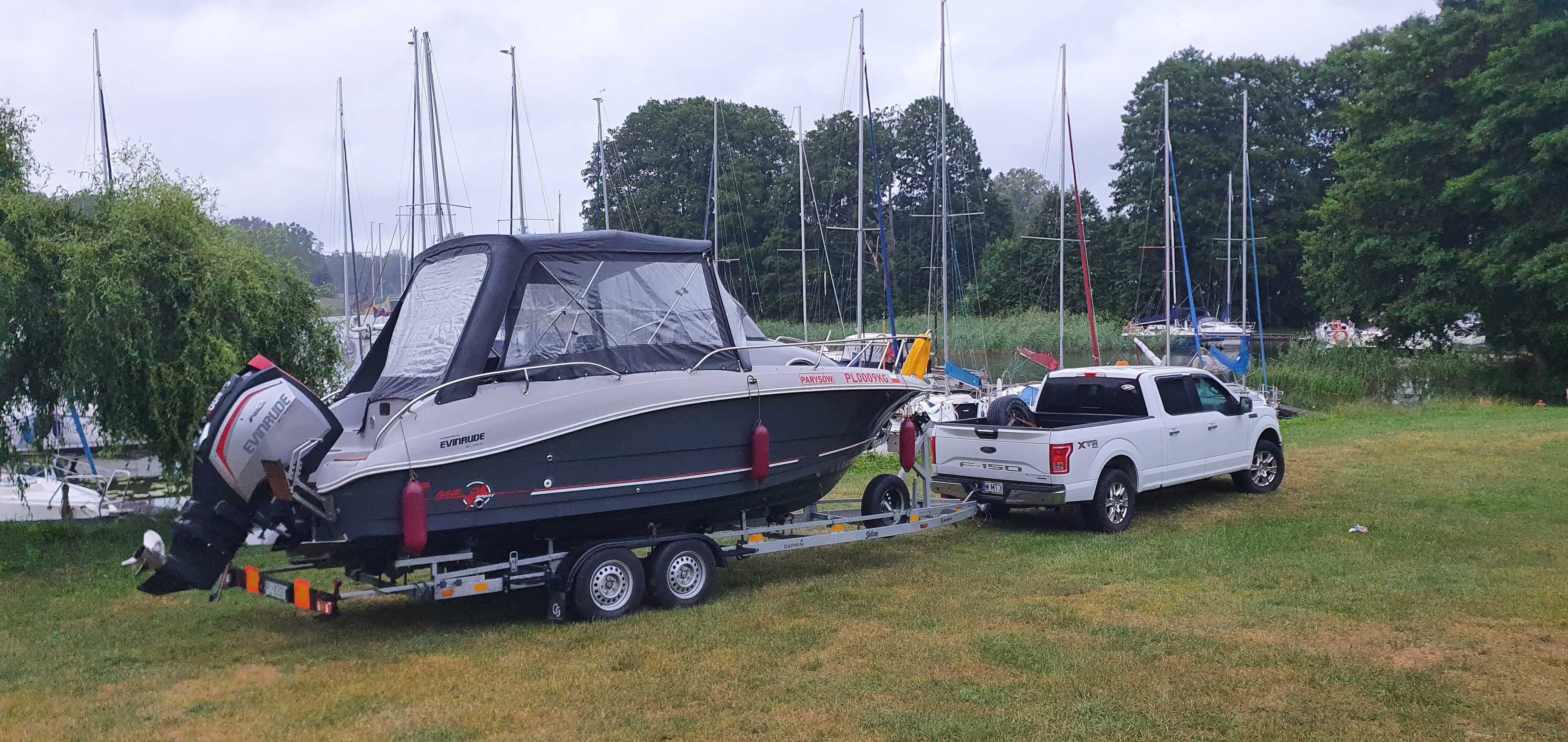 Mazury 670 z Silnikiem Evinrude 200 H.O. stan bdb Z Polskiego salonu