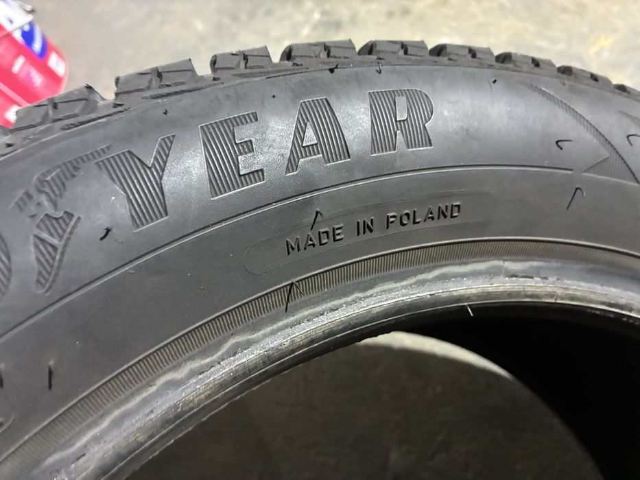 Шини good year ultra gripe