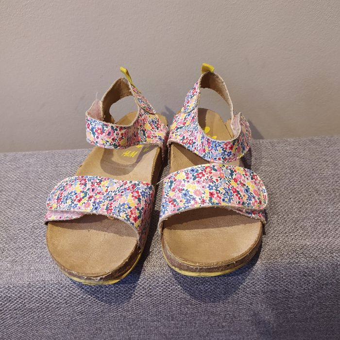 70-> korkowe sandałki w kwiatki H&M r.28 16,2cm PIĘKNE