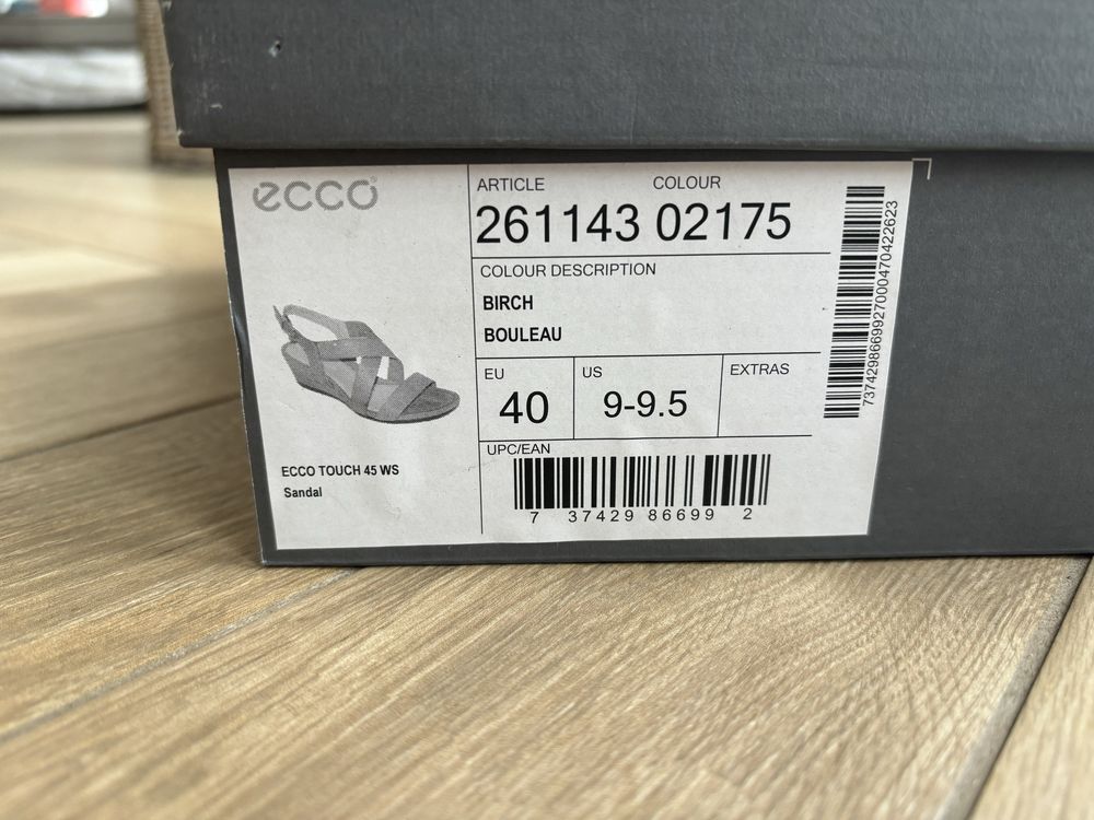 Sandały Ecco Touch 40 skora naturalna