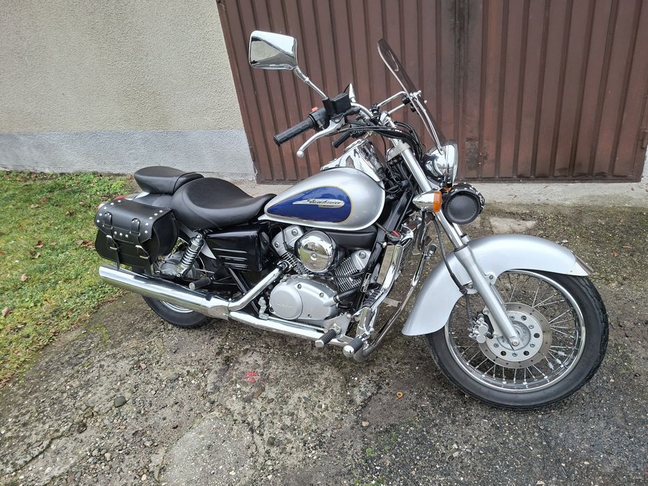 Honda shadow 125