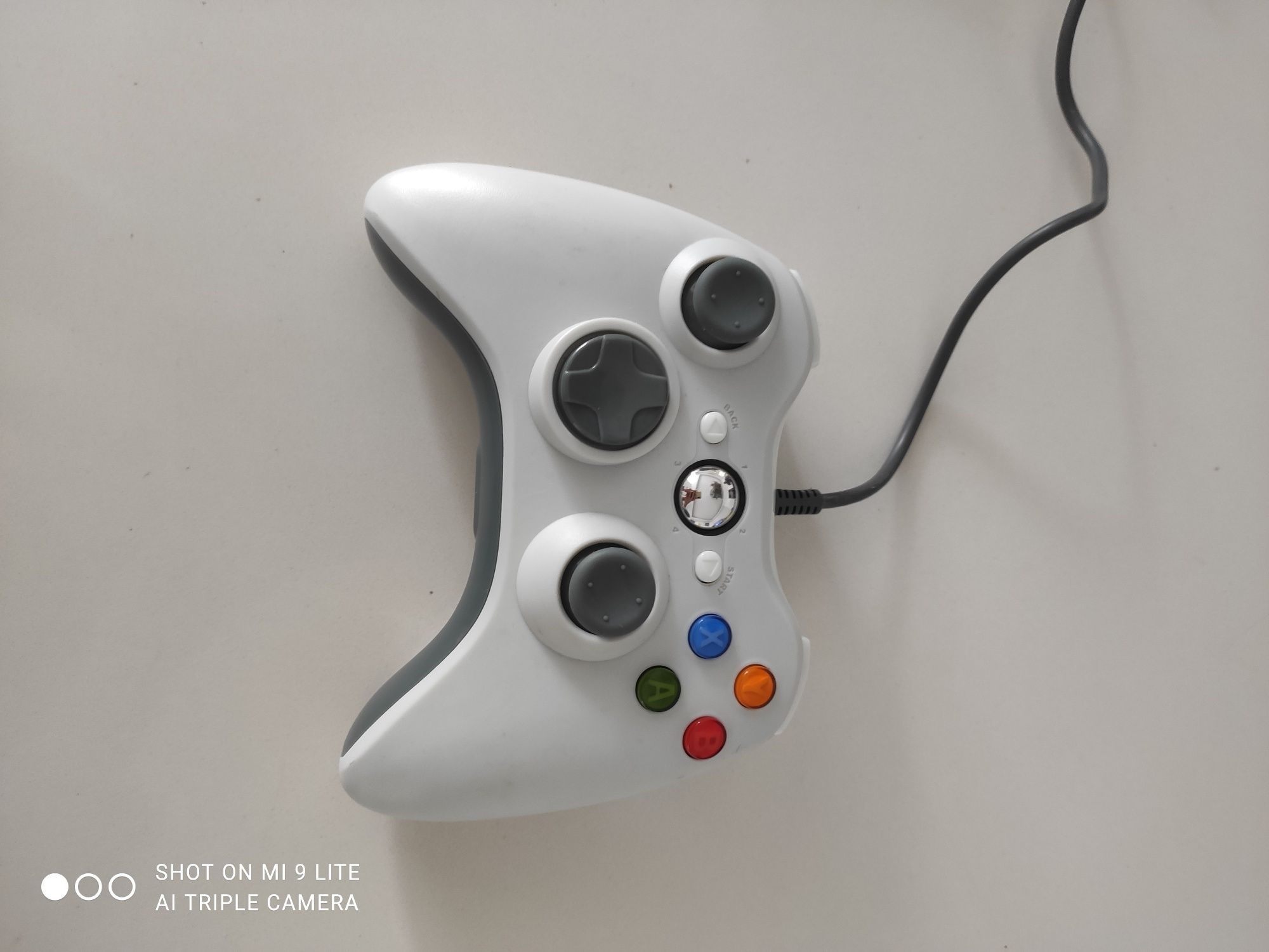 Comando Xbox 360 com fio
