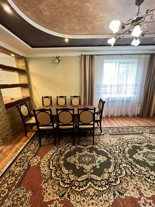 Продаж Будинку Судова Вишня