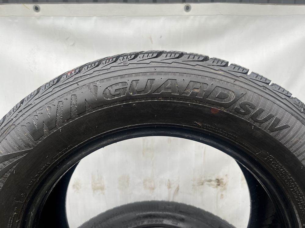 4x 235/60r17 Opony Zimowe Nexen Winguard SUV nr106