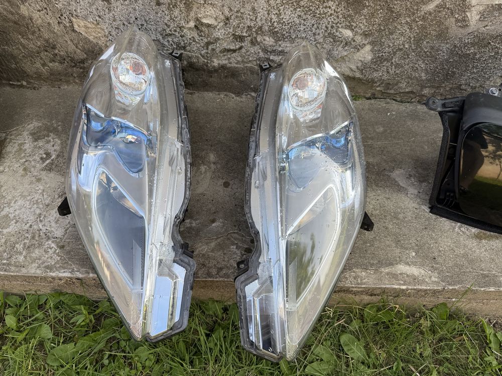 Nissan Leaf  фари фара LED 206103NF0A європа