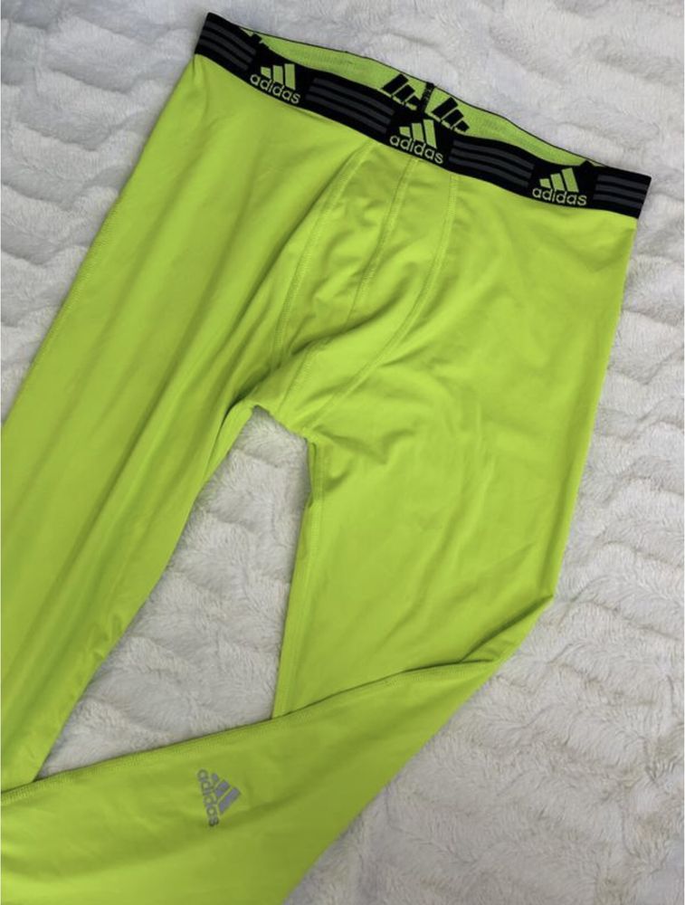Компрессионные, термо лосины Adidas TECHFIT