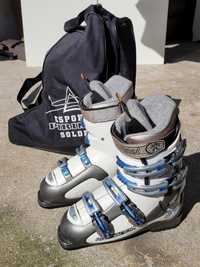 Botas de Ski Rossignol - Mulher
Tamanho 25,5 (EUR 41)
