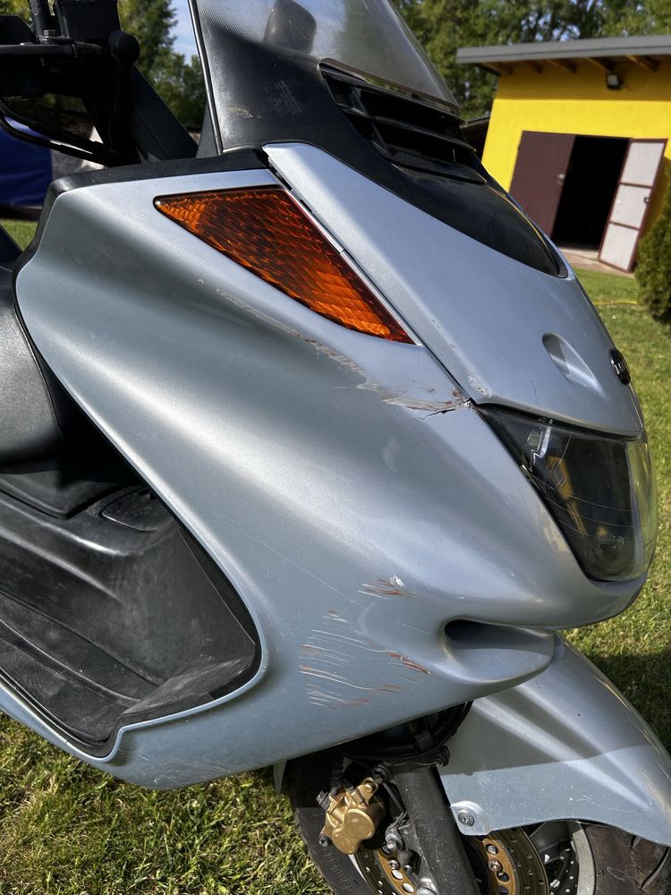 Yamaha majesty 250cc